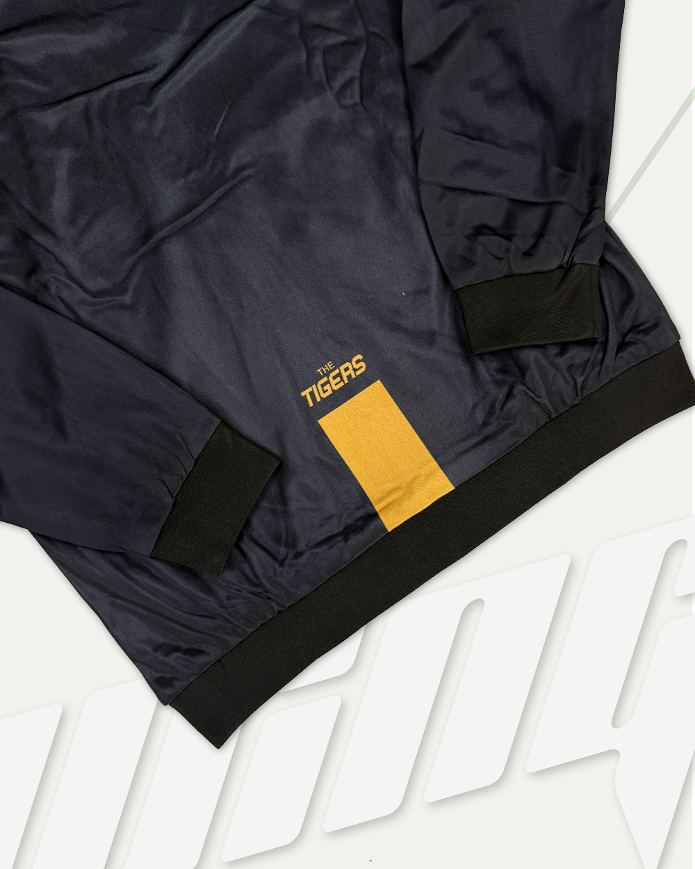 Black Hoodie for Deshi Golf, UK Gallery Image 8