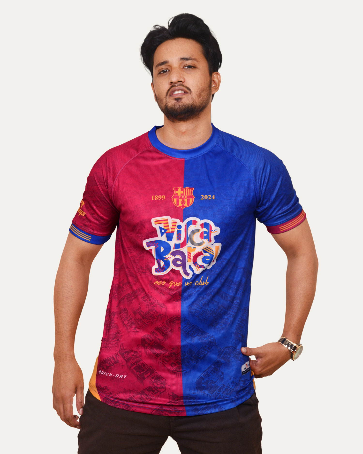 VISCA BARÇA!!
FC BARCELONA CONCEPT FANS JERSEY-3